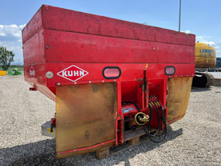 Mig / Distribuitor ingrasamant Kuhn PK 1100 M – 2000 Litri (2 palnii) foto 4