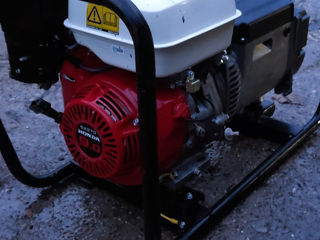 Generator original Honda de 4,75kva