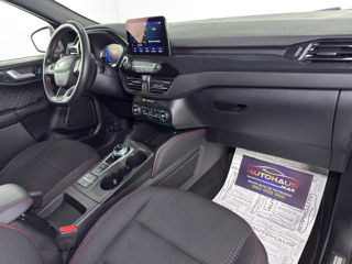 Ford Kuga foto 10