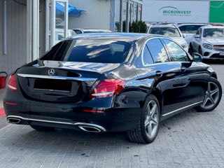 Mercedes E-Class foto 4