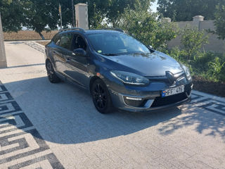 Renault Megane foto 1