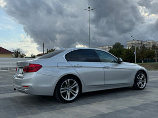 BMW 3 Series foto 10