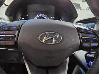 Hyundai IONIQ foto 9