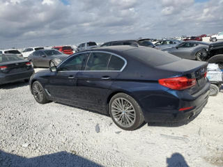 BMW 5 Series foto 6