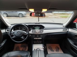 Mercedes E Class foto 7