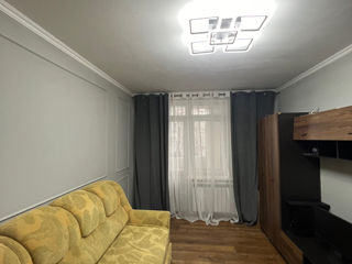 Apartament cu 2 camere, 55 m², Botanica, Chișinău foto 10