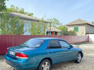 Mazda 626 foto 3