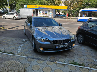 BMW 5 Series foto 2