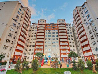 Apartament cu 3 camere, 107 m², Râșcani, Chișinău