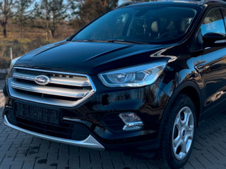 Ford Kuga foto 6