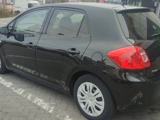 Toyota Auris foto 4