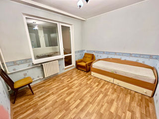 Apartament cu 4 camere, 85 m², Botanica, Chișinău foto 4