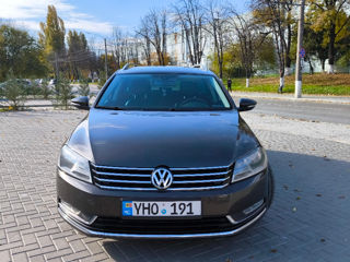 Volkswagen Passat foto 4