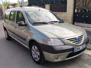 Dacia Logan foto 3