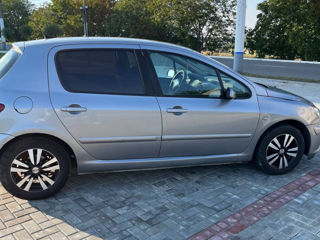 Peugeot 307 foto 2