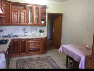 Apartament cu 3 camere, 84 m², Centru, Chișinău