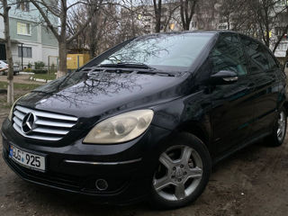 Mercedes B-Class