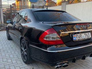 Mercedes E-Class foto 5