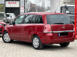 Opel Zafira foto 5