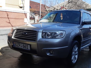 Subaru Forester foto 1