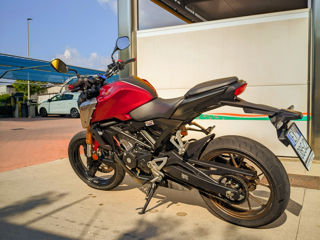 Honda CB125R 2021 foto 4