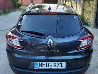 Renault Megane foto 2