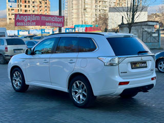 Mitsubishi Outlander foto 5