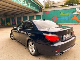 BMW 5 Series foto 3