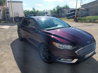 Ford Fusion foto 5