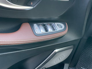 Mercedes V-Class foto 15