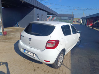 Dacia Sandero foto 7