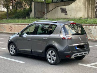 Renault Scenic foto 2