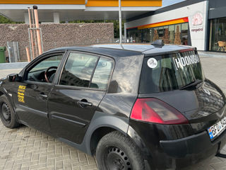 Renault Megane foto 2