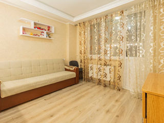 Apartament cu 2 camere, 70 m², Centru, Chișinău foto 7