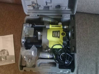 Фрезер новый Ryobi RRT1600-K.