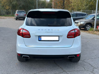 Porsche Cayenne foto 5