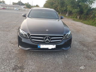 Mercedes E-Class foto 6