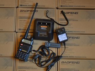 Радиостанция Baofeng UV-5R - 8 Вт , рация професиональная двух диапозонная foto 1