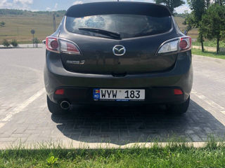 Mazda 3 foto 2