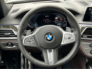 BMW 7 Series foto 10