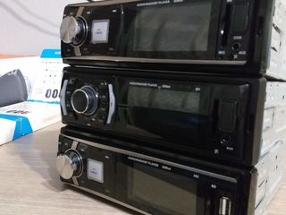 Автомагнитола новые распродажа 399 лей доставка 0 лей   USB .AUX  Radio Bluetooth  + евро фишка foto 3