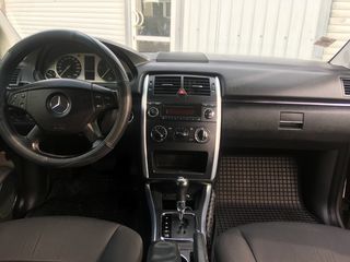 Mercedes B Class foto 8