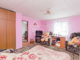 Vânzare apartament cu 4 odăi separate, casă la sol, în 2 nivele, încălzire autonomă, 105900 euro foto 6