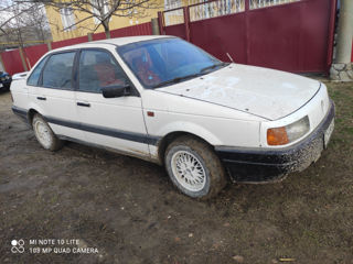 Volkswagen Passat B3 разбираю,запчасти Пассат Б3 foto 1