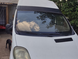 Opel Vivaro foto 1