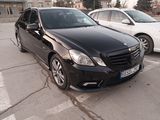 Mercedes E Class foto 2