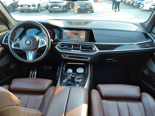 BMW X7 foto 10