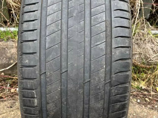 235 55 r19  Michelin  фото 0