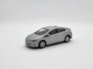 Chevrolet Volt 2 от Greenlight в 64-ом масштабе (примерно как Hot Wheels) foto 1