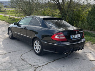 Mercedes CLK-Class foto 4